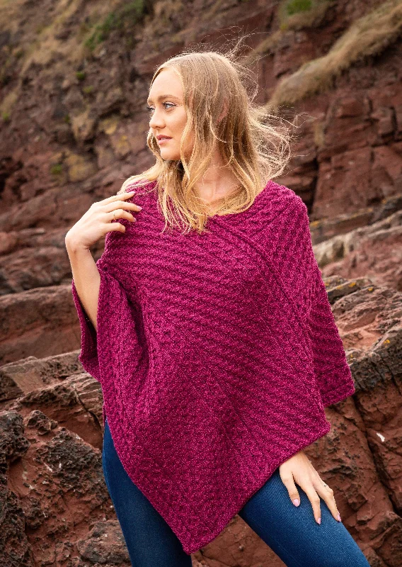 Aran Merino Wool V Poncho | Raspberry