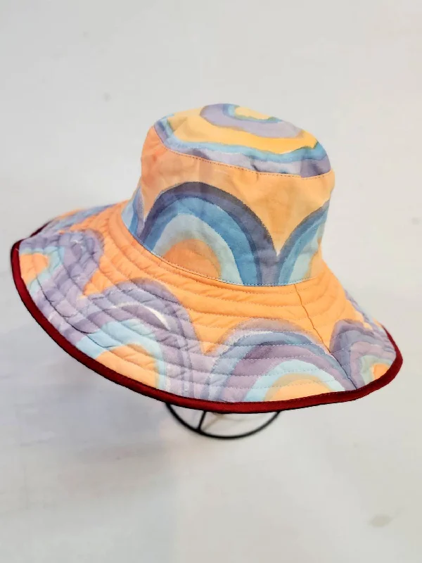 Women's Calendula Large Bucket Hat In Bordeaux