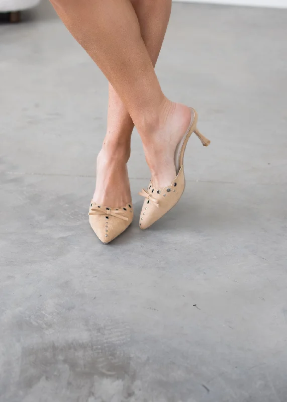 Meridian Kitten Heels