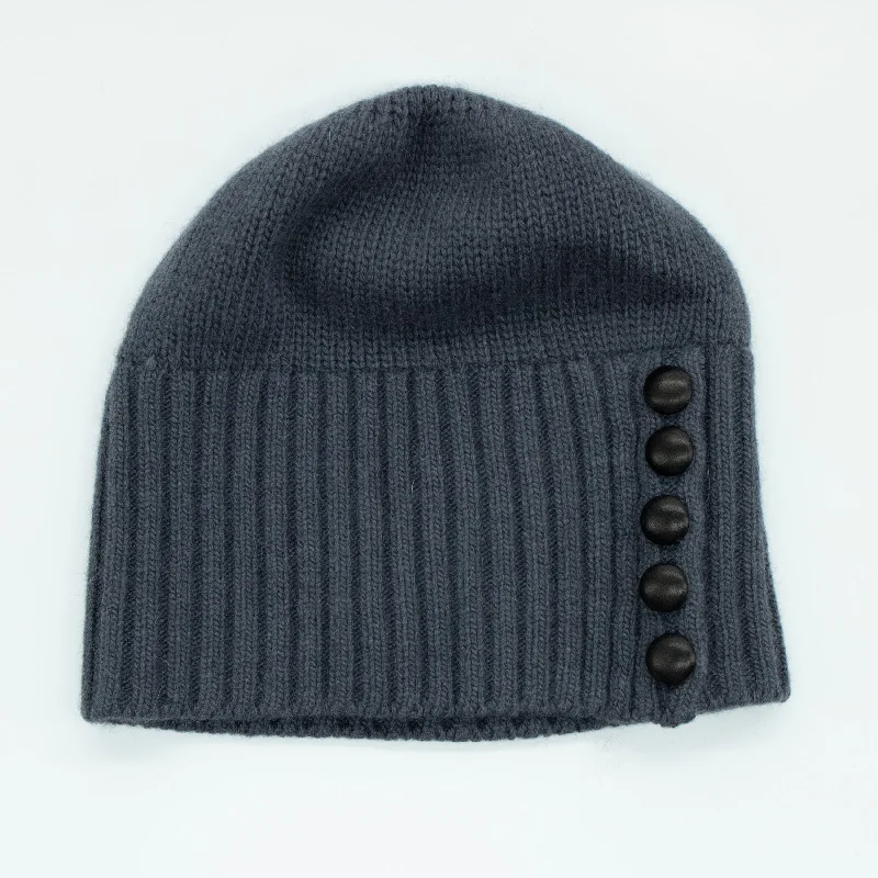 BEANIE HAT WITH LEATHER  BUTTONS