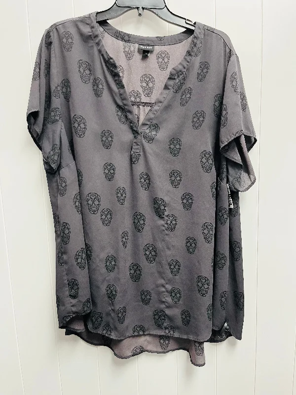 Black Top Short Sleeve Torrid, Size 3x