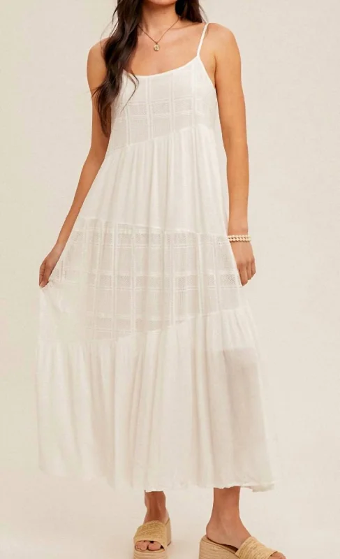 Lace Contrast Maxi Dress In White