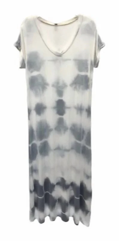 Short Sleeve V Neck Maxi Dress In Alligator Tie Dye