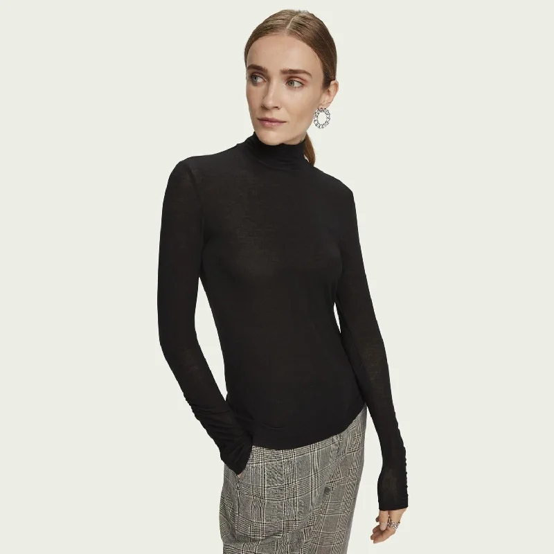 Long Sleeve Turtleneck T-Shirt (Black)